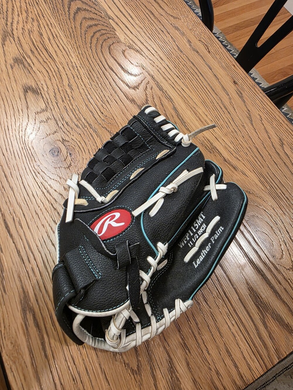 Rawlings 11.5" Glove